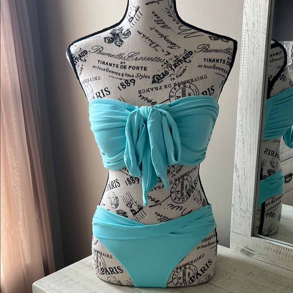 Aqua Bandeau Bikini Set